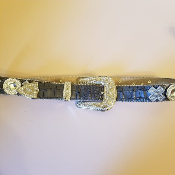 Western‎ Stud Show Gray Leather Jeweled Belt XO Bling Size 33 to 39 Inch main image 4